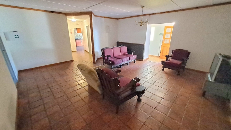14 Bedroom Property for Sale in Universitas Free State